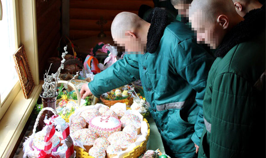 Чемпионов по расписыванию пасхальных яиц определили среди зэков Новосибирска