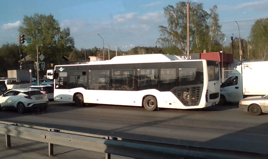 Десятки автобусных маршрутов отменят и изменят в Новосибирске